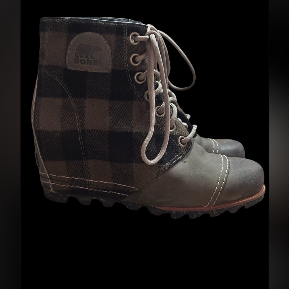 SOREL Women Green Black Buffalo Plaid Wool Leather Wedge Boot Waterproof Size 9 - Picture 8 of 13